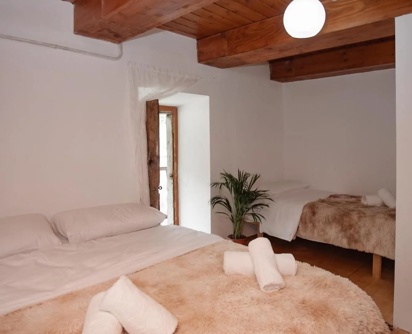 Kulla Pracja Theth Hotel Guest house