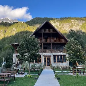 2* Guest house Alpinehouse